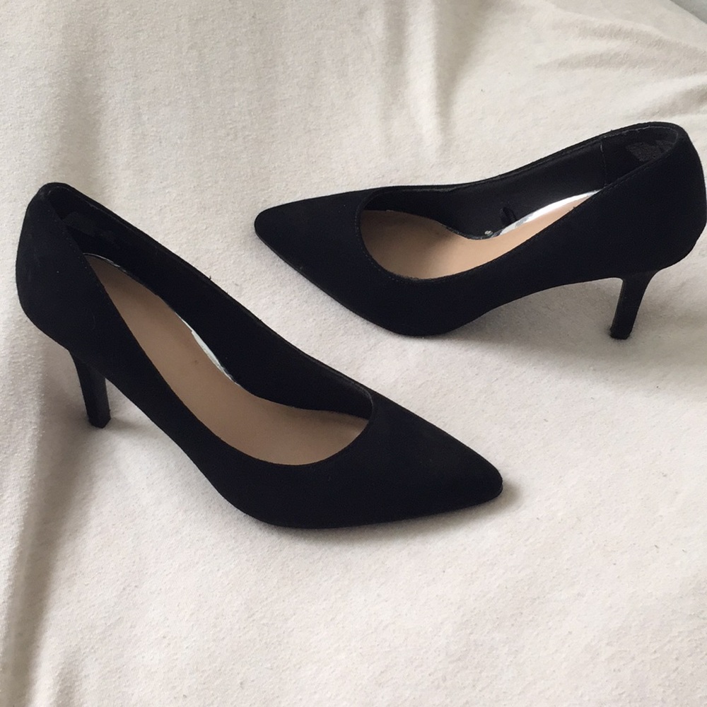 Like New! Time and Tru black heels
